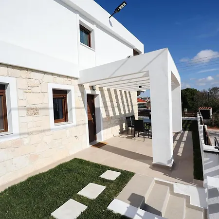 Villa Kiki *